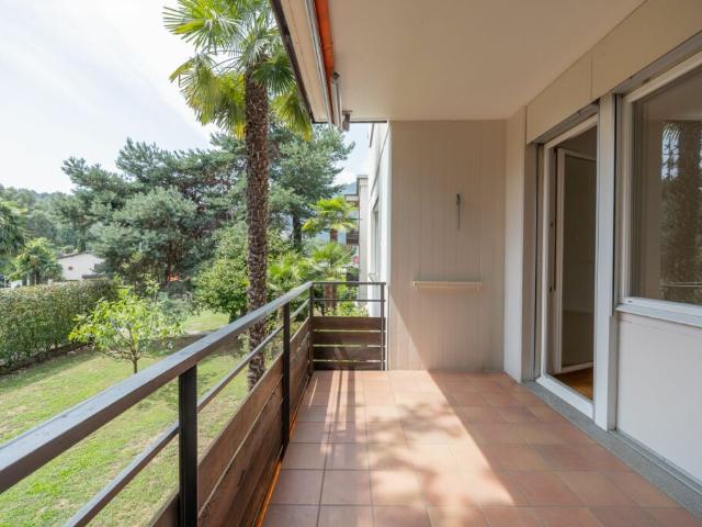 Appartamento 4.5 locali nel verde con piscina
