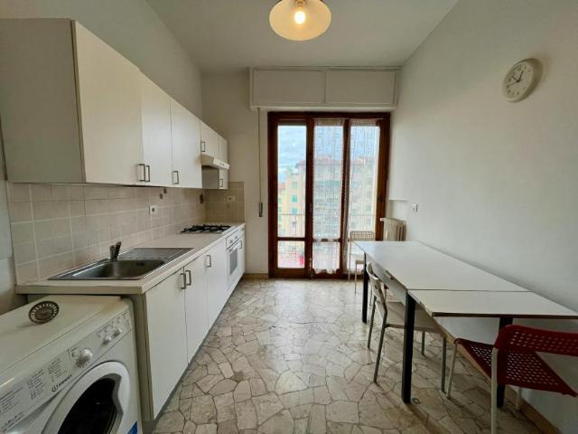 Appartamento 4 camere da letto, Florence Florence 50144 ES104973428