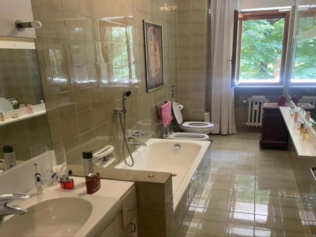 Appartamento 4 camere da letto, milan milan 20141 DLS101409457