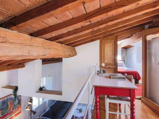 Appartamento 4 camere nelle vicinanze centro storico