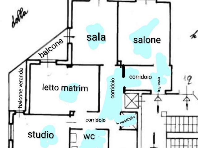 Appartamento 4° piano con ascensore v. Schipani