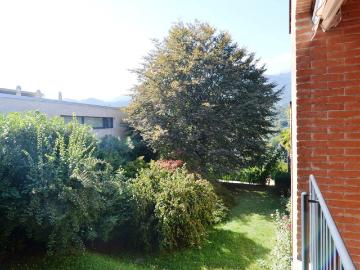 APPARTAMENTO 5.5 LOCALI DUPLEX CON TERRAZZA IN PICCOLO CONTESTO NEL VERDE