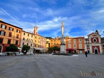 Piazza Mercurio, Massa Massa-Carrara, Pisa Toscana