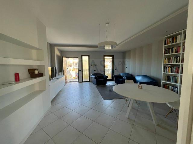 Appartamento 5 vani 150mq