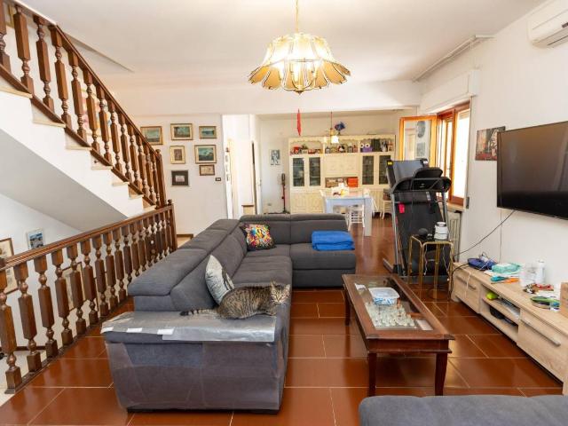 Appartamento 5 vani 155mq