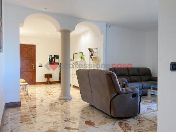 Appartamento 5 vani 160mq