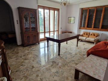 Appartamento 5 vani 180mq