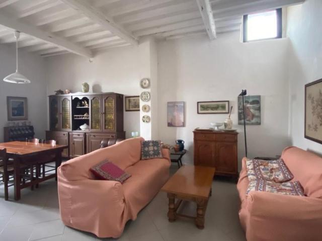 Appartamento 5 vani 100mq