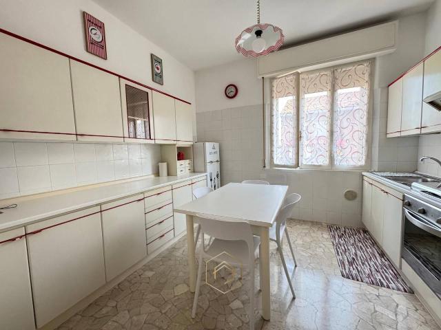 Appartamento 5 vani 100mq
