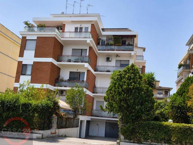 Appartamento 5 vani 111mq