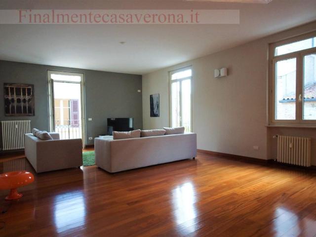 Appartamento 5 vani 210mq