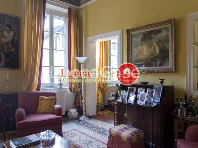 Appartamento 5 vani 220mq
