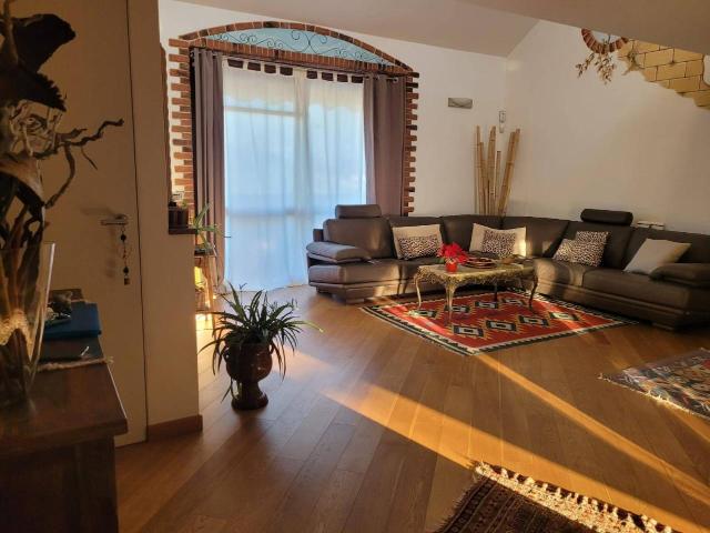 Appartamento 5 vani 230mq