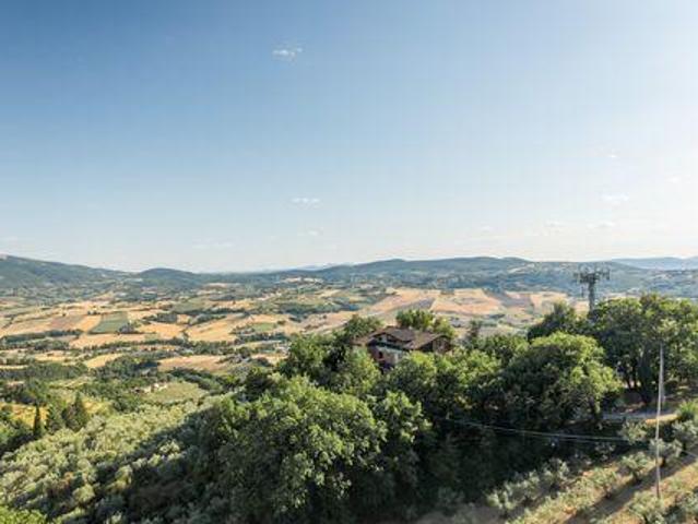 Appartamento 5 camere da letto, Gualdo Cattaneo Umbria 06035 ES93751895