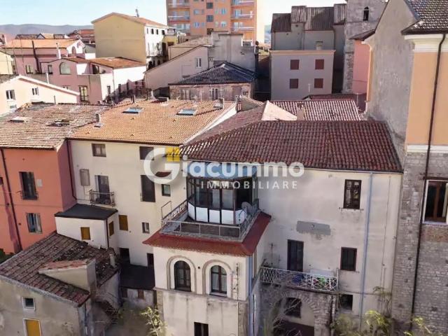 Appartamento 6 vani 155mq