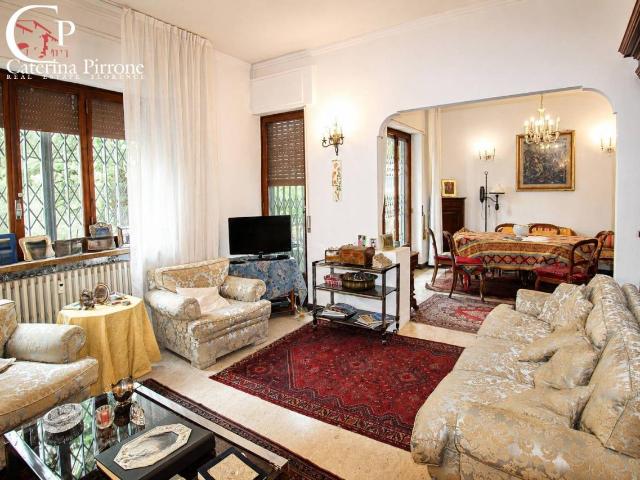 Appartamento 6 vani 160mq