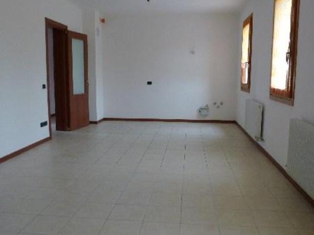 Appartamento 6 vani 100mq