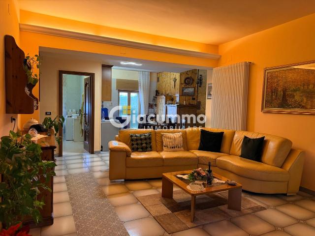 Appartamento 8 vani 209mq