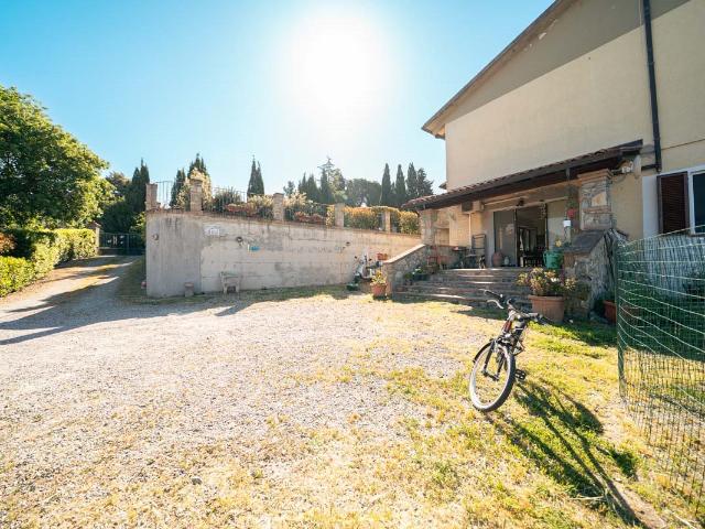 Appartamento con ampio terreno a Santa Luce 80m² Santa Luce