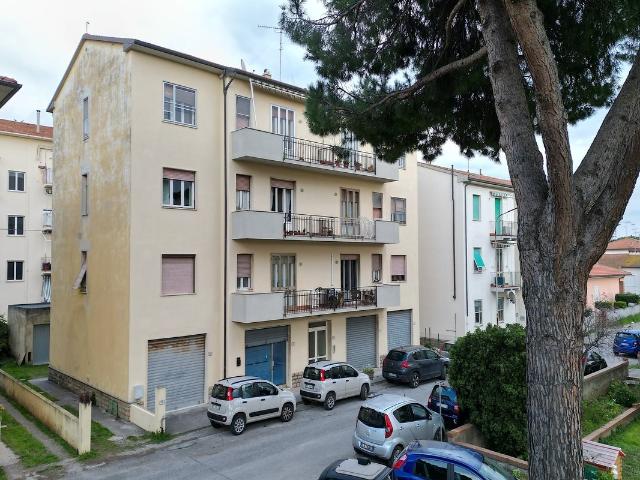 Appartamento con balcone e box auto a Rosignano Solvay 94m² Rosignano Solvay