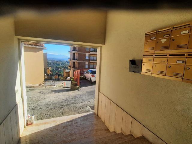 Appartamento con box a Veroli