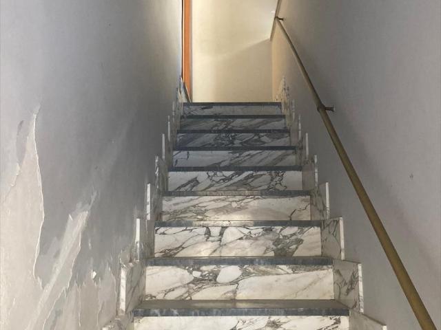 Appartamento con box in via principe umberto vicari, Vicari