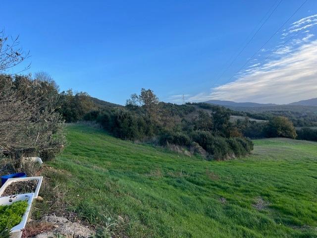 Appartamento con giardino, Montecatini Val di Cecina sassa