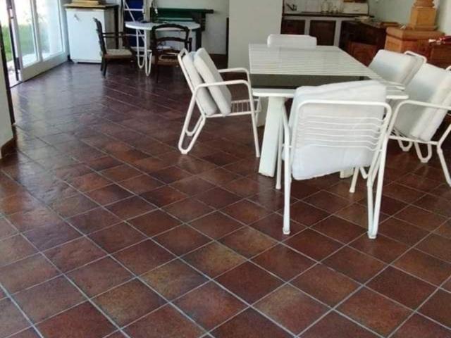 Appartamento con giardino a Massa