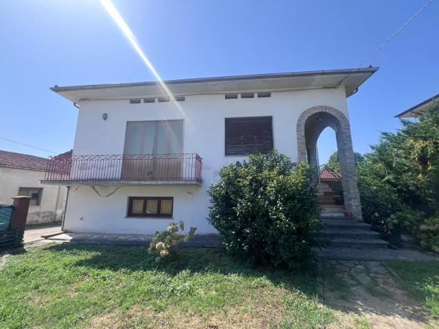 Appartamento con giardino, Capannori marlia