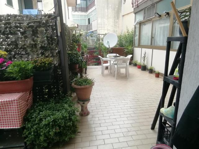 Appartamento con giardino in via del santuario, Valverde