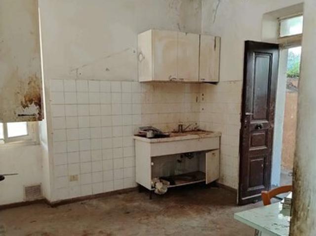 Appartamento con giardino in via genova 26, Arnasco