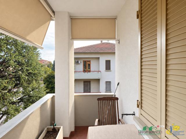 Appartamento con giardino in via pellegrino riccardi, Parma