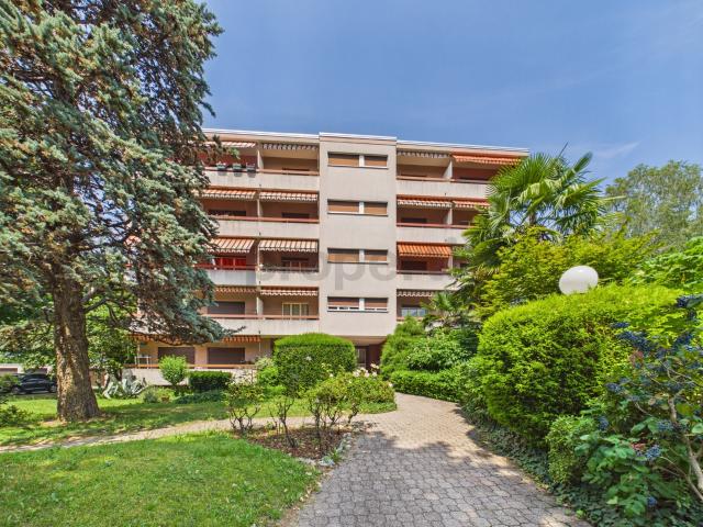 Appartamento con splendida vista in zona Semine