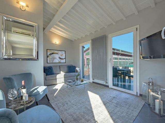 Appartamento con terrazza e vista su Firenze