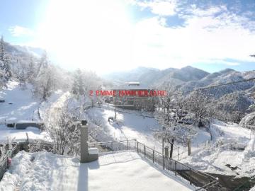 Appartamento con terrazzi in frazione san vito, Valle Castellana