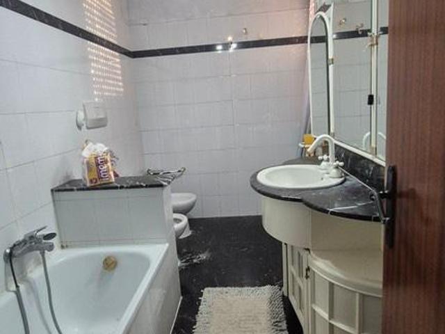 Appartamento con terrazzo, Monteriggioni montarioso
