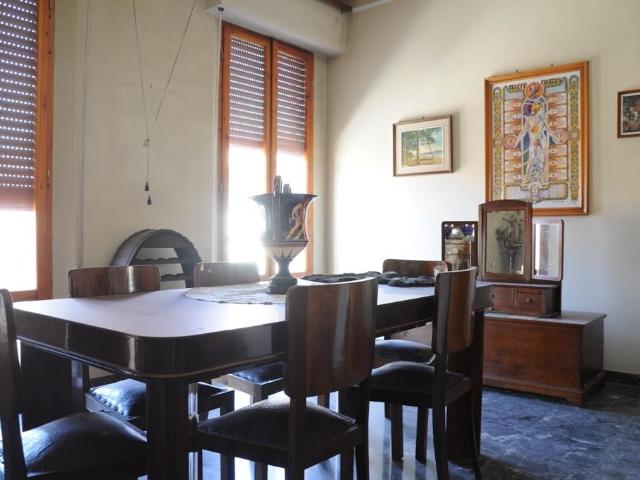 Appartamento con terrazzo a Colle di Val d'Elsa