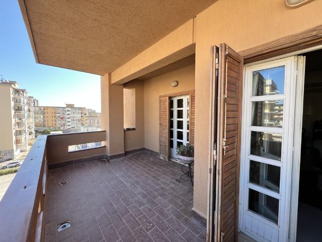 Appartamento con terrazzo a Palermo
