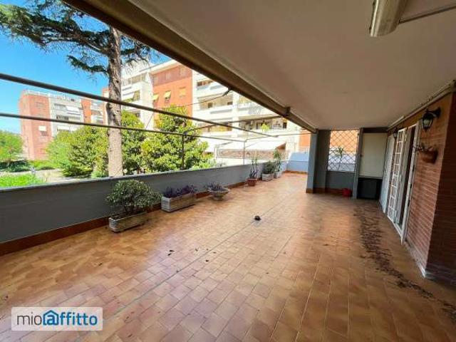 Appartamento con terrazzo Acilia, vitinia, ostia antica, malafede, dragona delle borgate