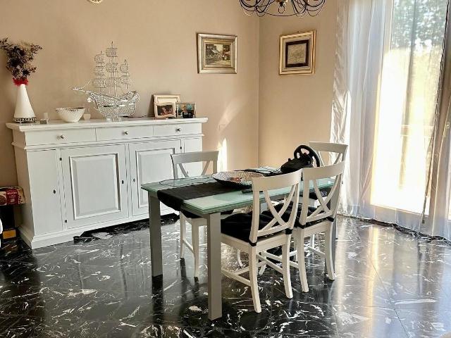 Appartamento con terrazzo, Asciano arbia