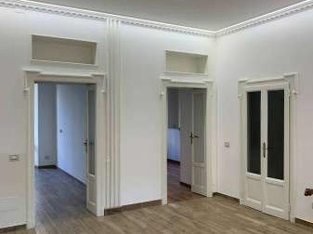 Appartamento con terrazzo Buenos aires, indipendenza, p.ta venezia