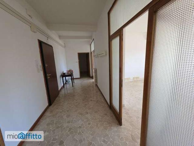 Appartamento con terrazzo Centro