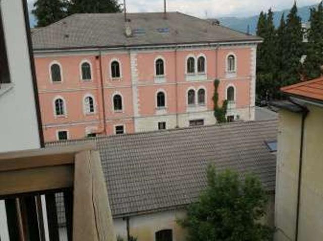 Appartamento con terrazzo Centro