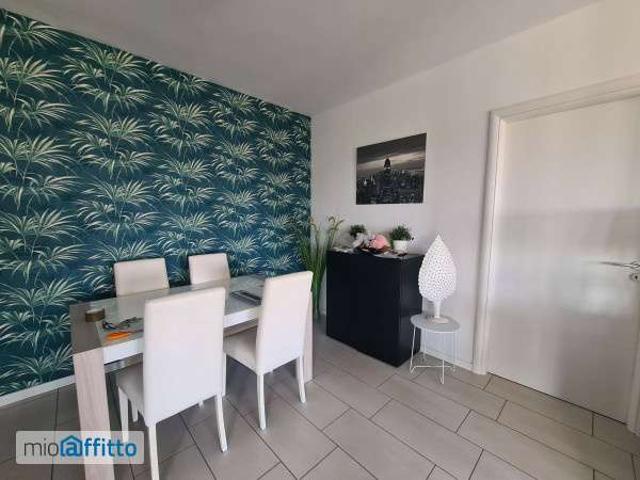 Appartamento con terrazzo Certosa, quarto oggiaro, villa pizzone