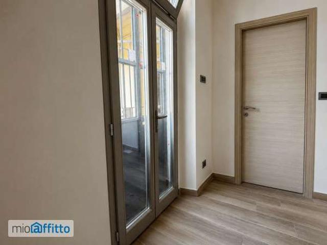 Appartamento con terrazzo Cit turin