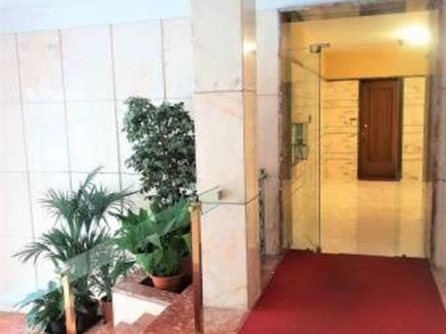 Appartamento con terrazzo Crocetta