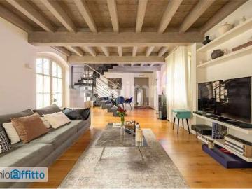 Appartamento con terrazzo e piscina