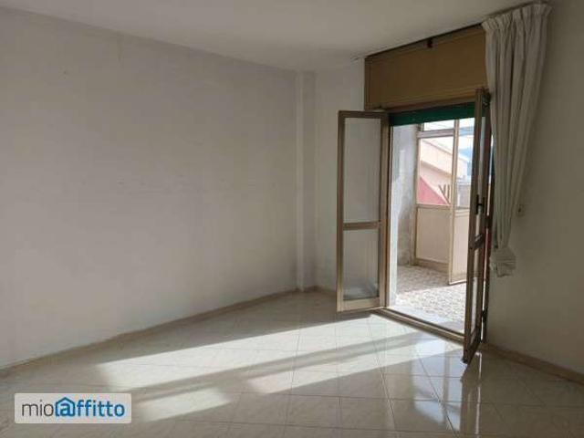 Appartamento con terrazzo Fuorigrotta