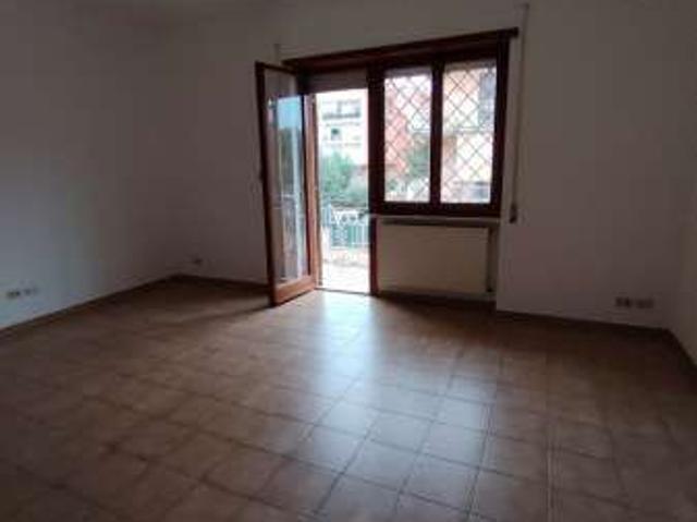 Appartamento con terrazzo Giustiniana, olgiata, cesano