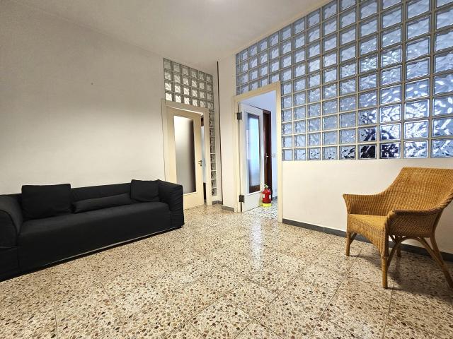 Appartamento con terrazzo in via fratta 10, Sarzana